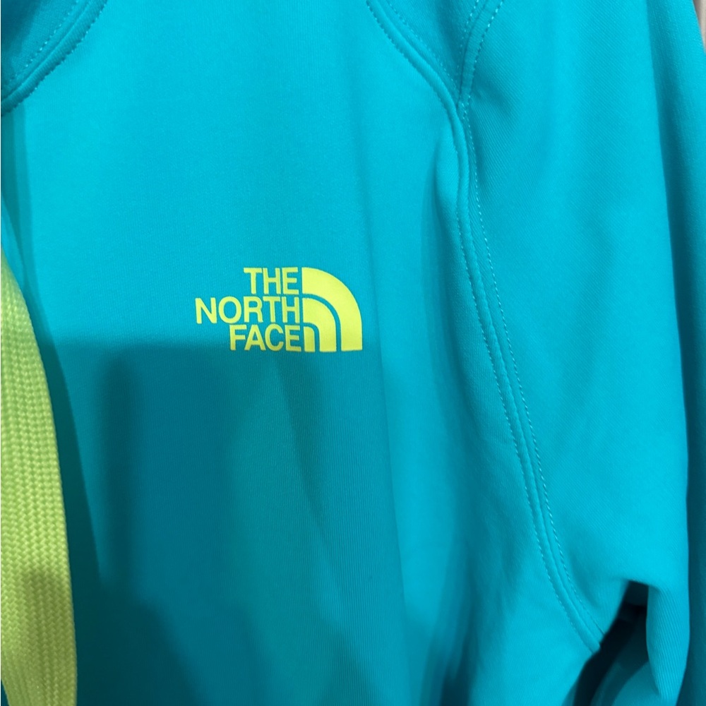The North Face Teal Sweatshirt with lime green  Details - Picture 6 of 9
